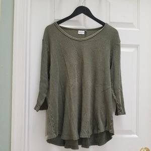 Totally casual Vneck thermal